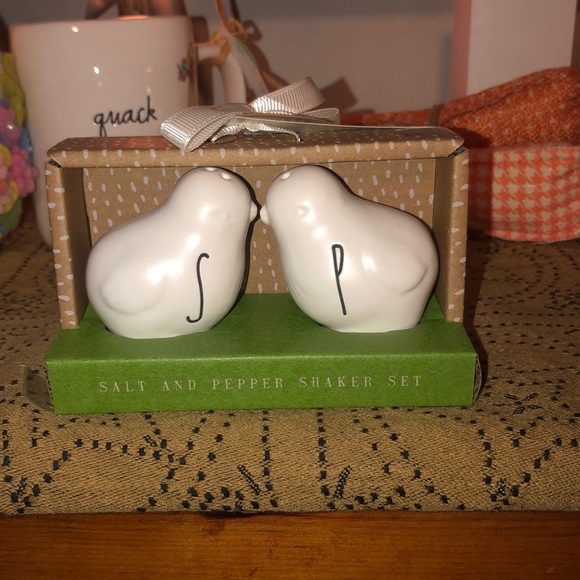 Rae Dunn Other - Rae Dunn S & P Peep/Bird Salt and Pepper Shaker Set